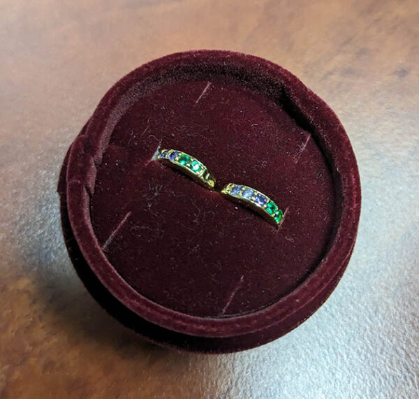 Hillberg & Berk Cleo Mini Gold Hoops with Emerald & Amethyst gemstones - Image 3